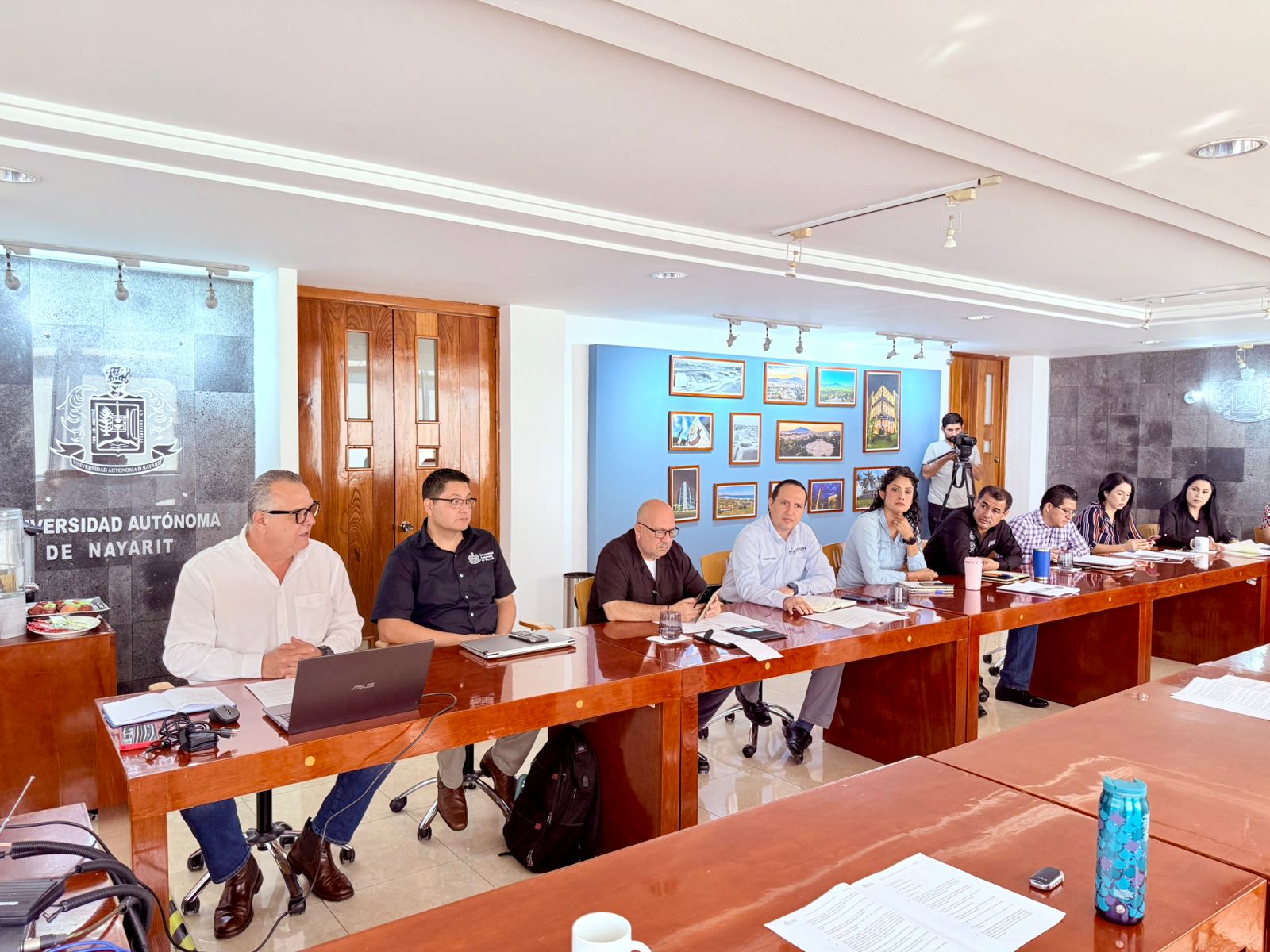 Observadores Externos Supervisan Elección Estudiantil en la UAN para Garantizar Transparencia