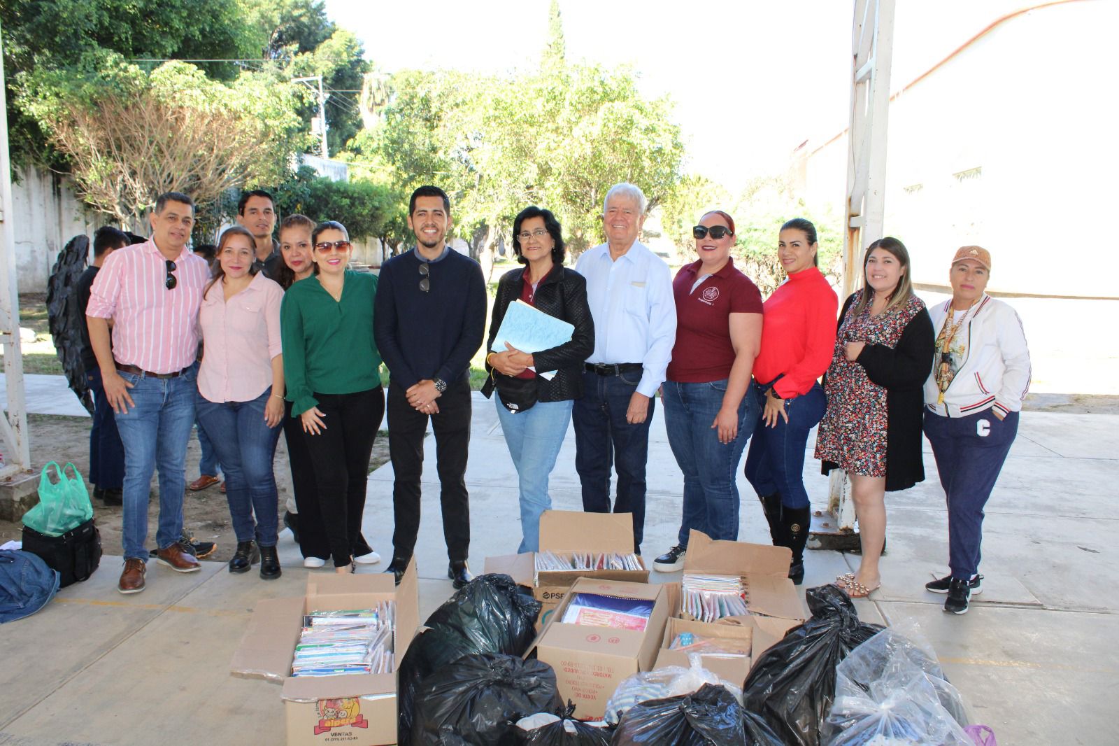 Proyecto social de la UAN beneficia a niños del Internado Juan Escutia con donativo